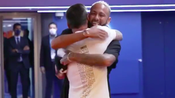 VIDEO PSG, Messi e Neymar di nuovo insieme: il commovente abbraccio tra i due