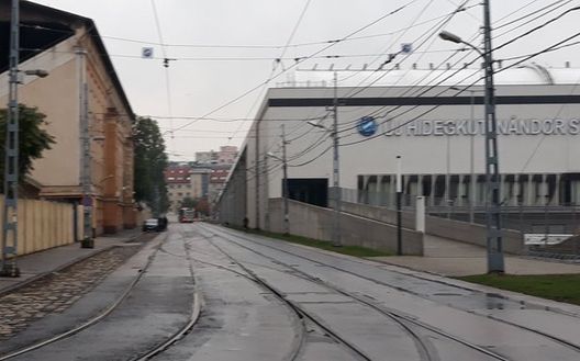 Vicinissimi a Budapest gli stadi dell'MTK e del BKV Elore Vicinissimi a Budapest gli stadi dell'MTK e del BKV Elore
