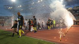 VIDEO / Festa in Grecia con Inter Forever, per Zanetti e gli ex compagni 20mila persone