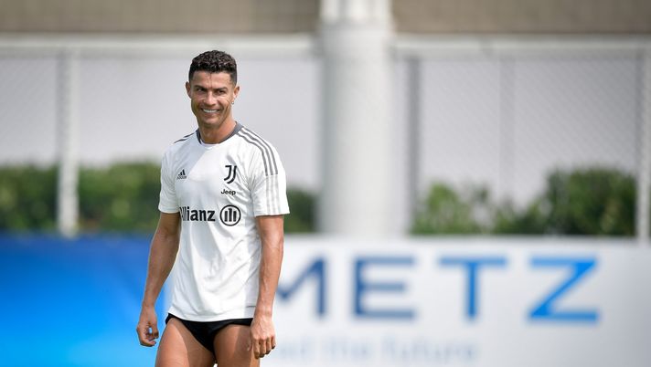 TURIN, ITALY - JULY 27: Juventus player Cristiano Ronaldo during a morning training session at JTC on July 27, 2021 in Turin, Italy. (Photo by Daniele Badolato - Juventus FC/Juventus FC via Getty Images) TURIN, ITALY - JULY 27: Juventus player Cristiano Ronaldo during a morning training session at JTC on July 27, 2021 in Turin, Italy. (Photo by Daniele Badolato - Juventus FC/Juventus FC via Getty Images)