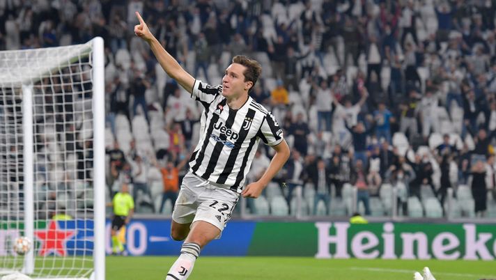 TURIN, ITALY - SEPTEMBER 29: Federico Chiesa of Juventus celebrates after scoring his team's first goal during the UEFA Champions League group H match between Juventus and Chelsea FC at Allianz Stadium on September 29, 2021 in Turin, Italy. (Photo by Daniele Badolato - Juventus FC/Juventus FC via Getty Images) TURIN, ITALY - SEPTEMBER 29: Federico Chiesa of Juventus celebrates after scoring his team's first goal during the UEFA Champions League group H match between Juventus and Chelsea FC at Allianz Stadium on September 29, 2021 in Turin, Italy. (Photo by Daniele Badolato - Juventus FC/Juventus FC via Getty Images)