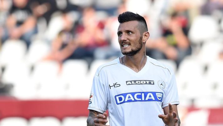 TURIN, ITALY - OCTOBER 19: Cyril Thereau of Udinese Calcio reacts during the Serie A match between Torino FC and Udinese Calcio at Stadio Olimpico di Torino on October 19, 2014 in Turin, Italy. (Photo by Valerio Pennicino/Getty Images) Udinese, La Gazzetta fa luce sul problema fisico di Thereau. E contro l’Inter… - immagine 1