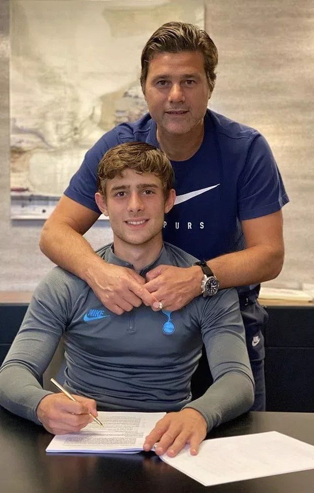 Terza serie spagnola, una gioia per Mauricio Pochettino: il contratto di suo figlio- immagine 2