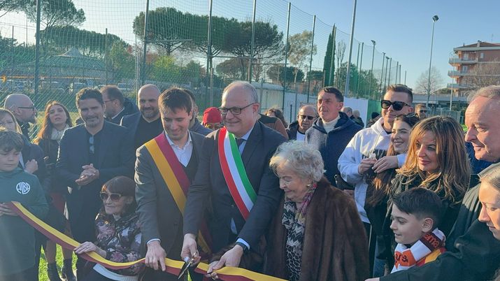 Mazzone, inaugurato il campo di via dei Capasso. Presenti Lombardo, Nela e Cappioli - immagine 1