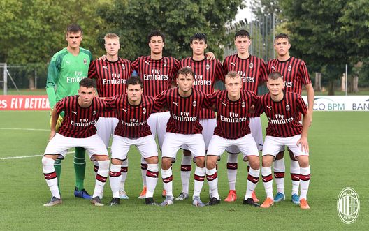 Il Milan Primavera 2019-2020 (credits: acmilan.com) Il Milan Primavera 2019-2020 (credits: acmilan.com)