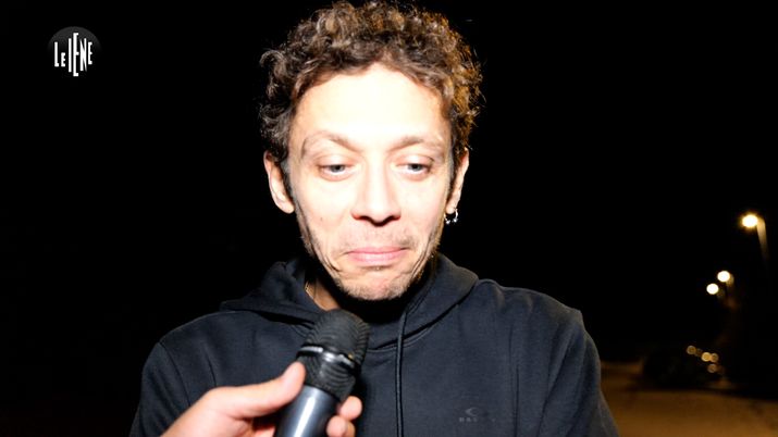 Mediaset Valentino Rossi: “Correrei altri 10 mondiali. Diventare papà è emozionante” - immagine 1