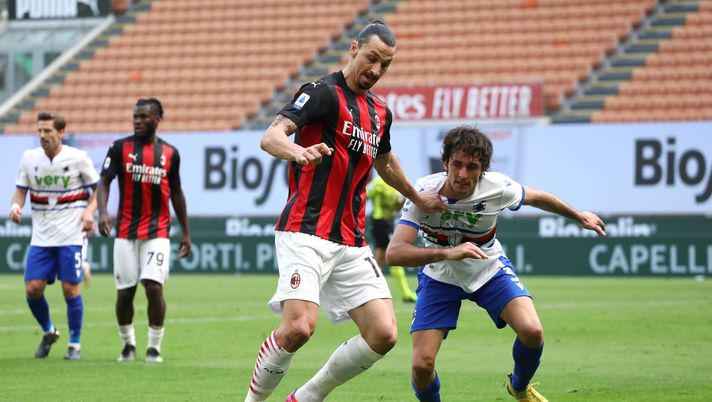 MILAN, ITALY - APRIL 03: Zlatan Ibrahimovic of A.C. Milan battles for possession with Tommaso Augello of U.C. Sampdoria during the Serie A match between AC Milan and UC Sampdoria at Stadio Giuseppe Meazza on April 03, 2021 in Milan, Italy. Sporting stadiums around Italy remain under strict restrictions due to the Coronavirus Pandemic as Government social distancing laws prohibit fans inside venues resulting in games being played behind closed doors. (Photo by Marco Luzzani/Getty Images) MILAN, ITALY - APRIL 03: Zlatan Ibrahimovic of A.C. Milan battles for possession with Tommaso Augello of U.C. Sampdoria during the Serie A match between AC Milan and UC Sampdoria at Stadio Giuseppe Meazza on April 03, 2021 in Milan, Italy. Sporting stadiums around Italy remain under strict restrictions due to the Coronavirus Pandemic as Government social distancing laws prohibit fans inside venues resulting in games being played behind closed doors. (Photo by Marco Luzzani/Getty Images)