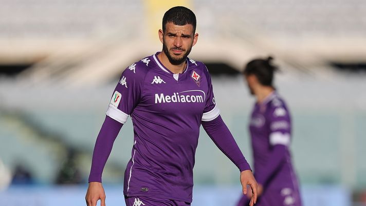 FLORENCE, ITALY - JANUARY 13: Valentin Eysseric of ACF Fiorentina in action during the Coppa Italia match between ACF Fiorentina and FC Internazionale at Artemio Franchi on January 13, 2021 in Florence, Italy. Sporting stadiums around Italy remain under strict restrictions due to the Coronavirus Pandemic as Government social distancing laws prohibit fans inside venues resulting in games being played behind closed doors.  (Photo by Gabriele Maltinti/Getty Images) 