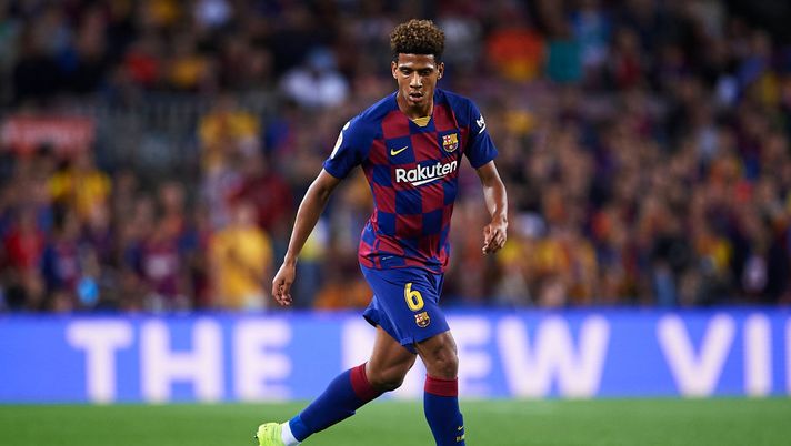 BARCELONA, SPAIN - OCTOBER 06: Jean Clair Todibo of FC Barcelona in action during the Liga match between FC Barcelona and Sevilla FC at Camp Nou on October 06, 2019 in Barcelona, Spain. (Photo by Aitor Alcalde/Getty Images) BARCELONA, SPAIN - OCTOBER 06: Jean Clair Todibo of FC Barcelona in action during the Liga match between FC Barcelona and Sevilla FC at Camp Nou on October 06, 2019 in Barcelona, Spain. (Photo by Aitor Alcalde/Getty Images)