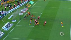 VIDEO / Tigres, Juninho si inventa l’autopassaggio di testa con gran gol al volo