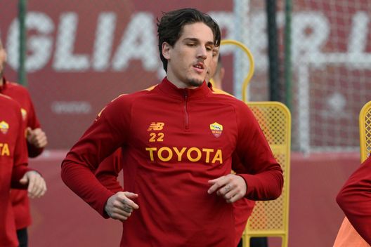 Getty Images I tifosi a Zaniolo: “Indossare la maglia significa onorarla. La Roma è sacra”- immagine 2