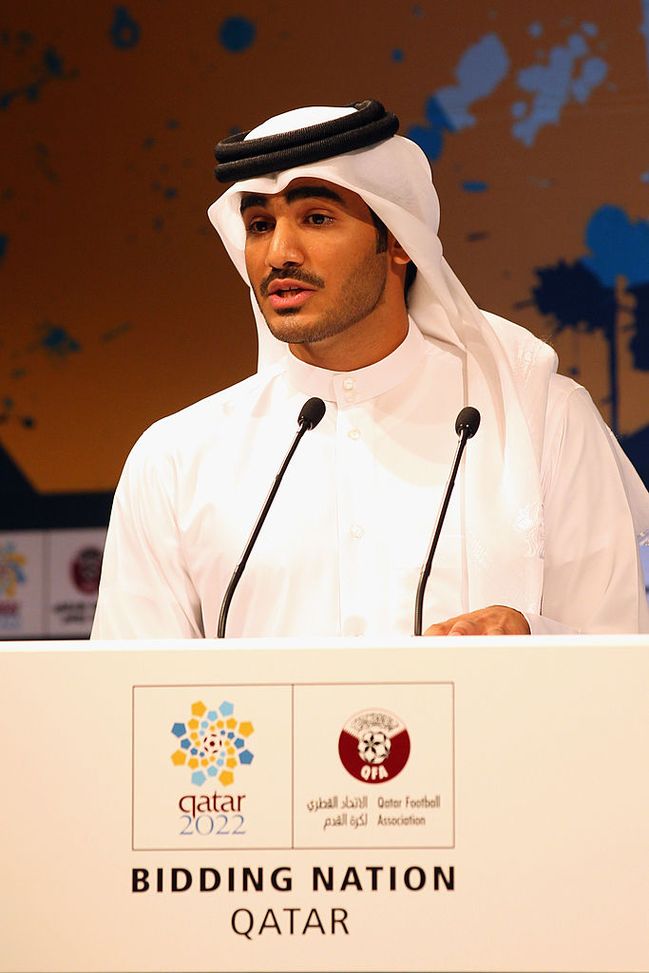 (Photo by Clive Rose/Getty Images for Qatar 2022) Il fratello dello sceicco esplode e attizza il derby con Marsiglia: “Pochettino deve allenare voi, non noi…”- immagine 2