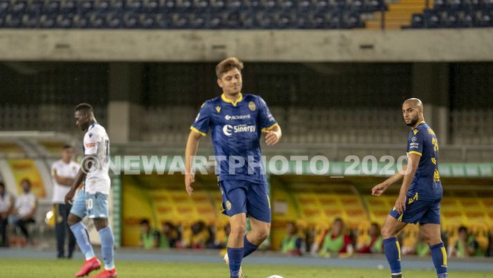 Ufficiale, Lucas al Farense  Ufficiale, Lucas al Farense
