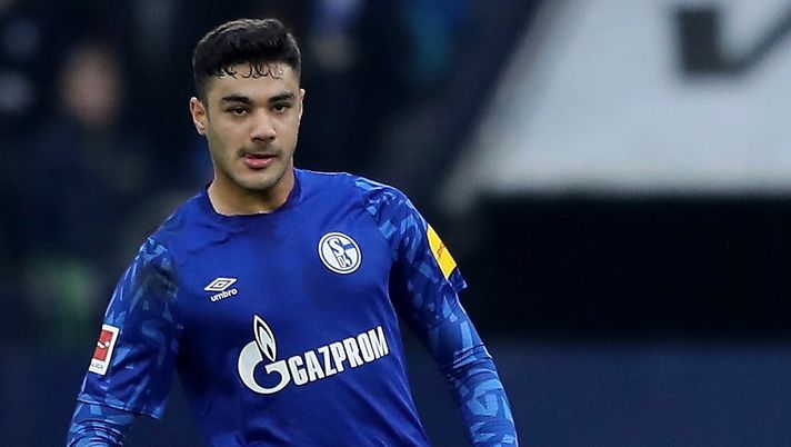 Ozan Kabak, difensore turco dello Schalke 04 (credits: GETTY Images) 