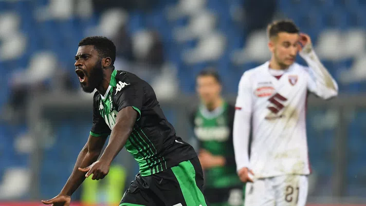 REGGIO NELL'EMILIA, ITALY - JANUARY 18:  Jeremie Boga of US Sassuolo  celebrates after scoring the 1-1 goal during the Serie A match between US Sassuolo and  Torino FC at Mapei Stadium - Città  del Tricolore on January 18, 2020 in Reggio nell'Emilia, Italy  (Photo by Alessandro Sabattini/Getty Images)