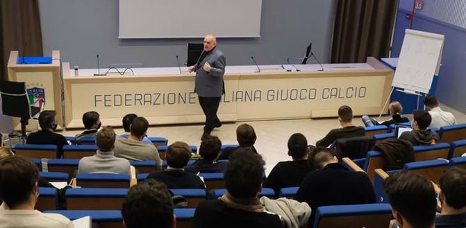 foto figc.it UEFA Pro, tra gli allenatori al corso presente uno di Serie A- immagine 2