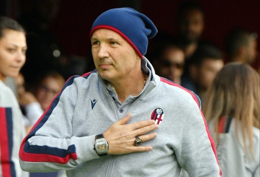Getty Images La Roma riparte male: ko 3-0 col Cadice. Lutto nel calcio: addio a Sinisa Mihajlovic- immagine 2