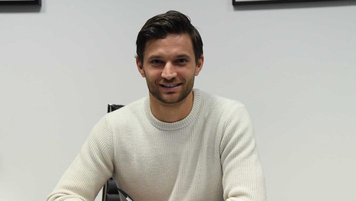 UFFICIALE – Bereszynski è un nuovo calciatore del Napoli: il tweet di De Laurentiis - immagine 1