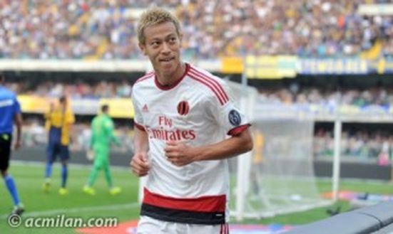 Keisuke Honda - fonte www.acmilan.com Keisuke Honda - fonte www.acmilan.com