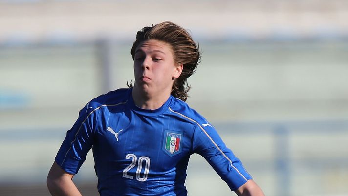 EMPOLI, ITALY - MARCH 08: Alessio Zerbin of Italy U18 in action during the U18 international friendly match between Italy and Denmark at Stadio Carlo Castellani on March 8, 2017 in Empoli, Italy. (Photo by Gabriele Maltinti/Getty Images) Mercato – Piace Zerbin, ma servono gli incastri giusti - immagine 1