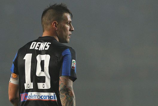BERGAMO, ITALY - JANUARY 30: German Gustavo Denis of Atalanta BC looks on during the Serie A match between Atalanta BC and US Sassuolo Calcio at Stadio Atleti Azzurri d'Italia on January 30, 2016 in Bergamo, Italy. (Photo by Marco Luzzani/Getty Images) BERGAMO, ITALY - JANUARY 30: German Gustavo Denis of Atalanta BC looks on during the Serie A match between Atalanta BC and US Sassuolo Calcio at Stadio Atleti Azzurri d'Italia on January 30, 2016 in Bergamo, Italy. (Photo by Marco Luzzani/Getty Images)