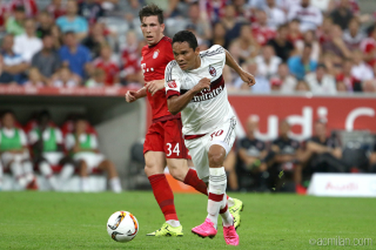 Bacca in azione, fonte foto acmilan.com Bacca in azione, fonte foto acmilan.com
