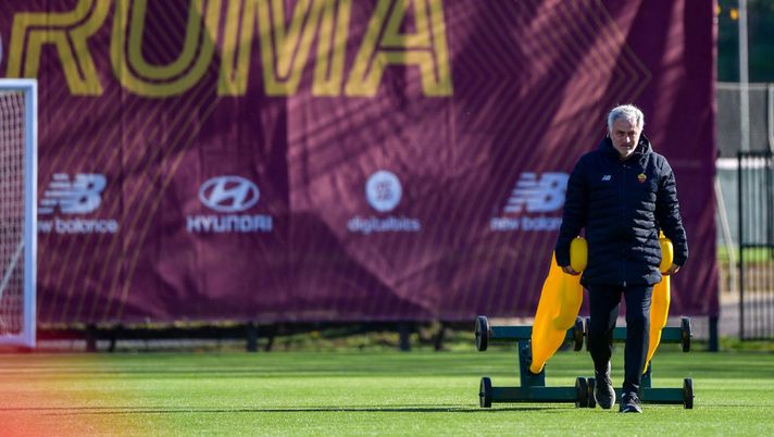 Roma, gli allenamenti riprenderanno lunedì alle 15 - immagine 1