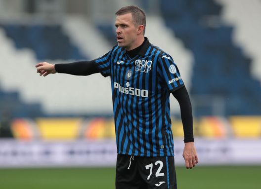 BERGAMO, ITALY - OCTOBER 24: Josip Ilicic of Atalanta BC gestures during the Serie A match between Atalanta BC and UC Sampdoria at Gewiss Stadium on October 24, 2020 in Bergamo, Italy. (Photo by Emilio Andreoli/Getty Images) CorSera su Ilicic: sta di nuovo male. Come dopo la prima ondata del Covid- immagine 2