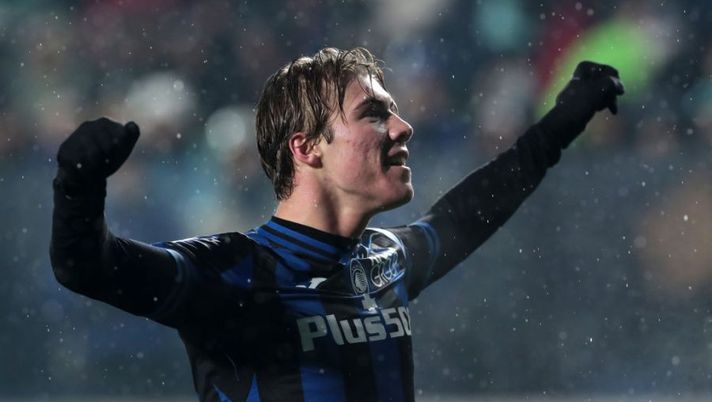 BERGAMO, ITALY - JANUARY 15: Rasmus Hojlund of Atalanta BC celebrates after scoring the team's fifth goal during the Serie A match between Atalanta BC and Salernitana at Gewiss Stadium on January 15, 2023 in Bergamo, Italy. (Photo by Emilio Andreoli/Getty Images) ? VIDEO – Pioggia di bonus e scambi, tra infortunati, mercato e attaccanti - immagine 1