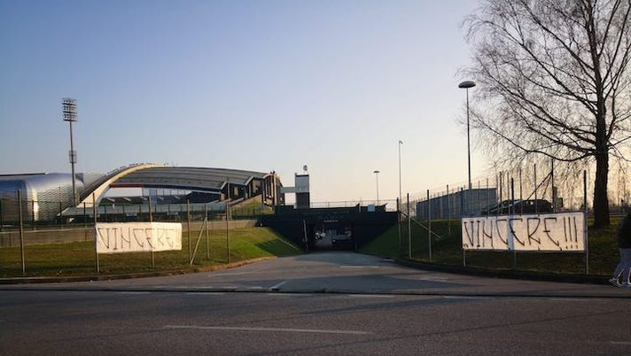 Da Zico e Bagnoli a oggi: l’urlo del Friuli “Vincere” il derby del Triveneto… - immagine 1