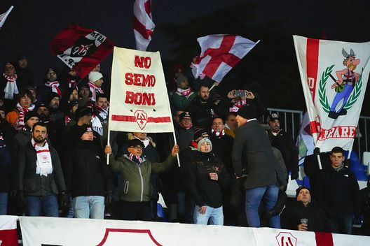 Tifosi del Padova in trasferta Virtus Verona-Padova e i fantasmi da scacciare aspettando Oughourlian- immagine 2