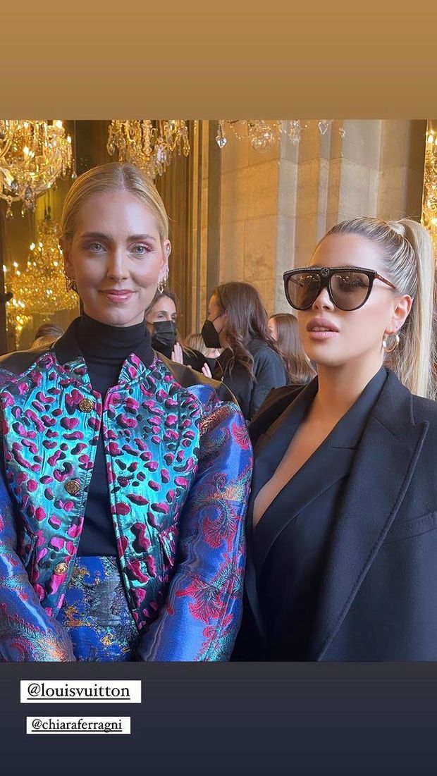 Fashion Week di Parigi, Wanda Nara e lo scatto acchiappa follower con Chiara Ferragni- immagine 2