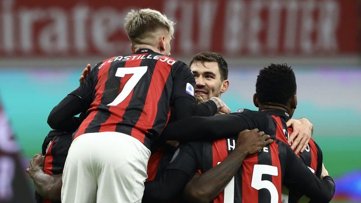 L'esultanza dell'AC Milan per il gol su rigore di Franck Kessié durante Milan-Torino (Serie A 2020-2021) | AC Milan News (Getty Images) 
