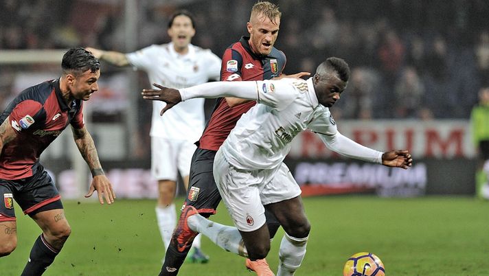 M'baye Niang durante Genoa-Milan 3-0 del 25 ottobre 2016 (credits: Official M'baye Niang Twitter account) M'baye Niang durante Genoa-Milan 3-0 del 25 ottobre 2016 (credits: Official M'baye Niang Twitter account)