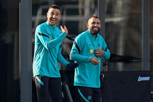 Se va via Vecino l’Inter anticipa l’arrivo di Frattesi? C’è anche un piano B- immagine 2