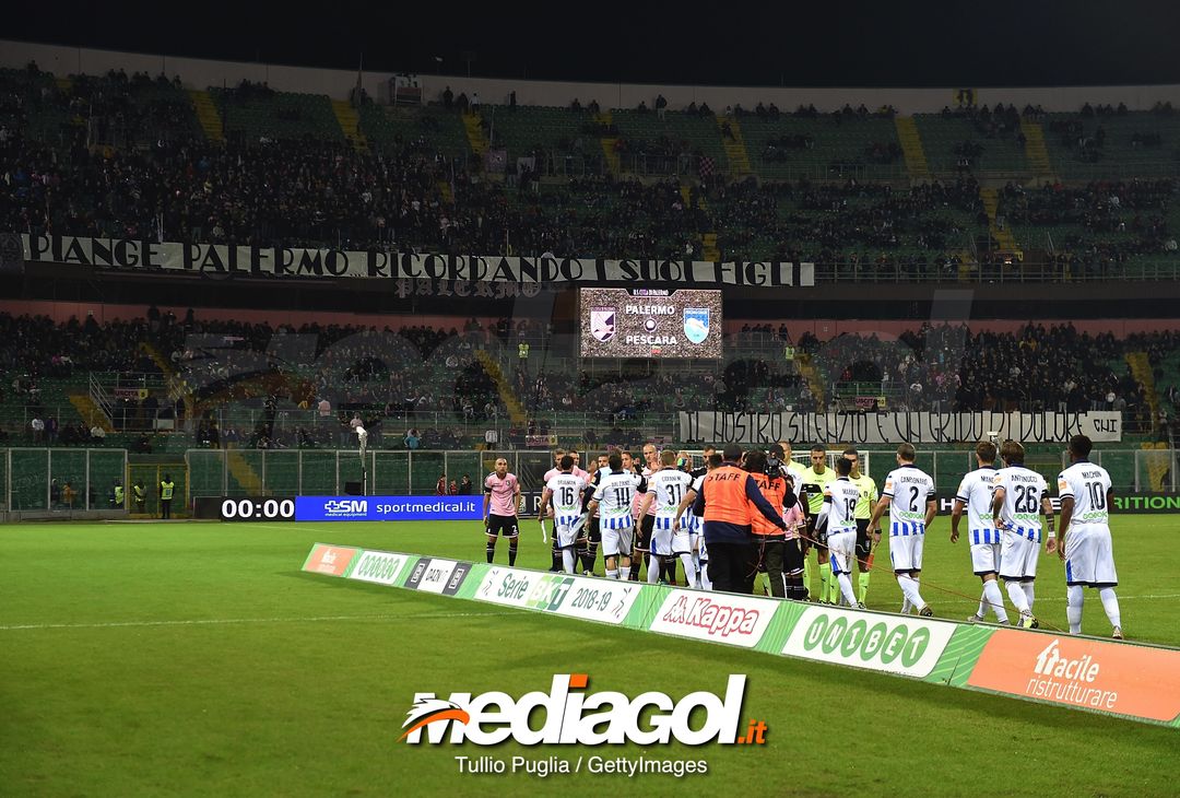  during the Serie B match between US Citta di Palermo and Pescara Calcio at Stadio Renzo Barbera on November 11, 2018 in Palermo, Italy. 