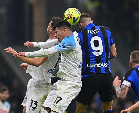 Edin Dzeko (Photo by Mattia Ozbot - Inter/Inter via Getty Images) Inter-Napoli, il commento del club: “Esito amaro compensato dalla personalità”- immagine 2