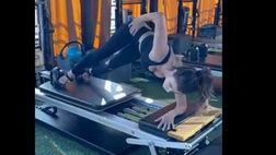 VIDEO/ Elisabetta Canalis sempre più bella: l’allenamento incanta i fan