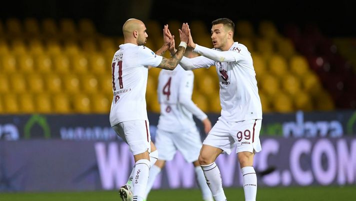 BENEVENTO, ITALY - JANUARY 22: Simone Zaza of Torino celebrates scoring the 1st Torino goal with Alessandro Buongiorno of Torino during the Serie A match between Benevento Calcio and Torino FC at Stadio Ciro Vigorito on January 22, 2021 in Benevento, Italy. (Photo by Francesco Pecoraro/Getty Images) BENEVENTO, ITALY - JANUARY 22: Simone Zaza of Torino celebrates scoring the 1st Torino goal with Alessandro Buongiorno of Torino during the Serie A match between Benevento Calcio and Torino FC at Stadio Ciro Vigorito on January 22, 2021 in Benevento, Italy. (Photo by Francesco Pecoraro/Getty Images)