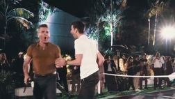 VIDEO / Robbie Williams si scatena a Las Vegas in coppia con Novak Djokovic
