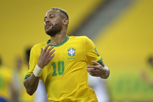R(Photo by Pedro Vilela/Getty Images) Mondiali, Ronaldo il Fenomeno: “Se Neymar sta bene, vince il Brasile”- immagine 2