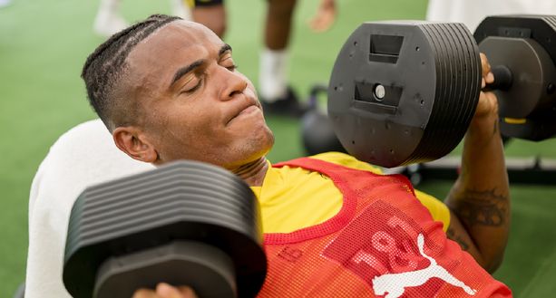 Ds Borussia Dortmund: “Futuro Akanji? Si decide tra domani e dopodomani perché…”- immagine 2