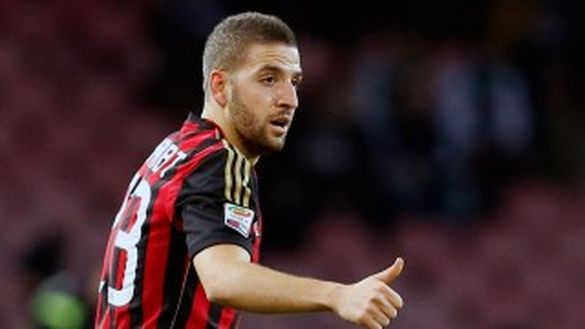 Adel Taarabt (fonte foto: ultimecalcionapoli.it) Adel Taarabt (fonte foto: ultimecalcionapoli.it)