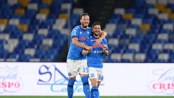 Dries Mertens e Amir Rrahmani (Photo by Francesco Pecoraro/Getty Images) 