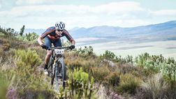 Luis Enrique, dalla guida della Spagna in Qatar alla “Dakar in bicicletta”