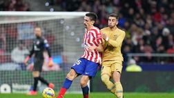 Atlético-Barcellona 0-1, rissa da wrestling tra Savic e Torres | VIDEO
