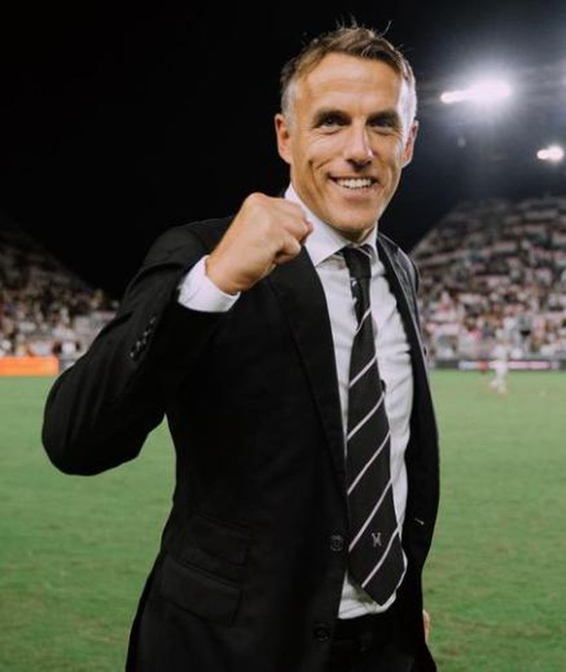 Inter Miami, Neville coccola il Pipita: “Higuain è come un maestro di scuola con i suoi compagni”- immagine 2