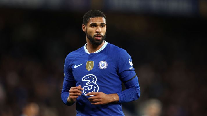 LONDON, ENGLAND - OCTOBER 05: Ruben Loftus-Cheek of Chelsea during the UEFA Champions League group E match between Chelsea FC and AC Milan at Stamford Bridge on October 05, 2022 in London, England. (Photo by Catherine Ivill/Getty Images)  Dall’Inghilterra confermato: è Loftus-Cheek la priorità del Milan a centrocampo - immagine 1