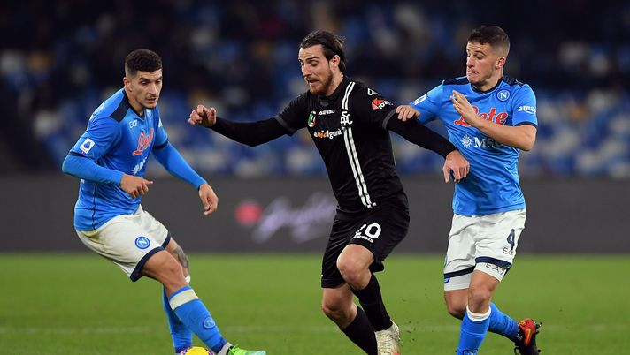 napoli spezia bastoni