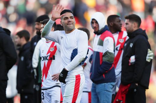(Photo by Gonzalo Arroyo Moreno/Getty Images) Un altro anno al Rayo Vallecano: Falcao non lascia, anzi raddoppia…- immagine 3